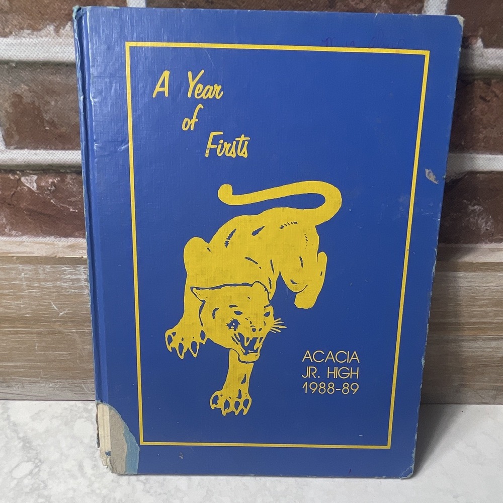 Yearbook Acacia Jr High 1988-89 Vintage Signature Inside Heavily Used